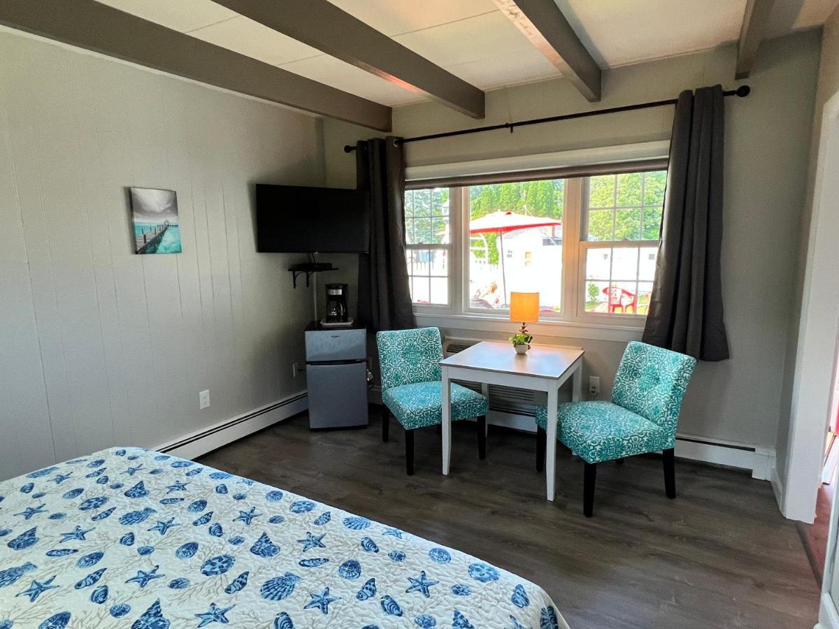 Claddagh Motel & Suites Rockport Bagian luar foto